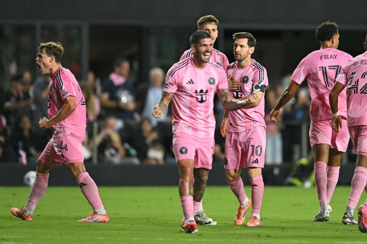 开云体育app-ESPN：梅西和德保罗将在今天对阵夏洛特FC的比赛中轮休